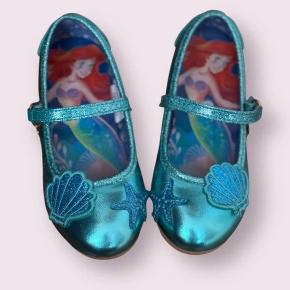 chinese dress ladies Amazon.com: Disney Princess The Little Mermaid Ariel Sparkle Shoes,  Official Disney Costume Accessories, Age Grade 4+, Fits up to Size 6 :  Clothing, Shoes & Jewelry